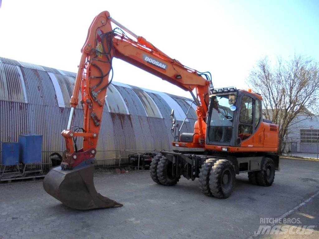 Doosan DX 160 W Gravemaskiner på hjul