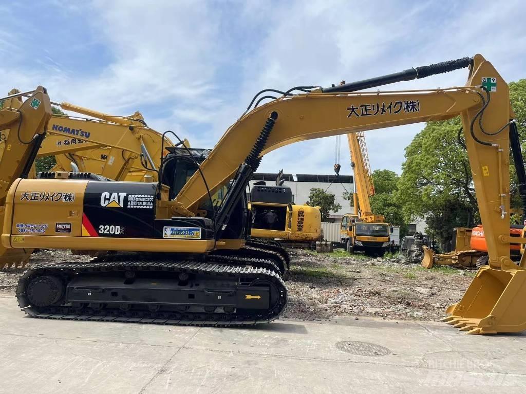 CAT 320 D2 Gravemaskiner på larvebånd