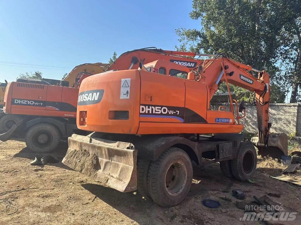 Doosan DH210W Gravemaskiner på hjul