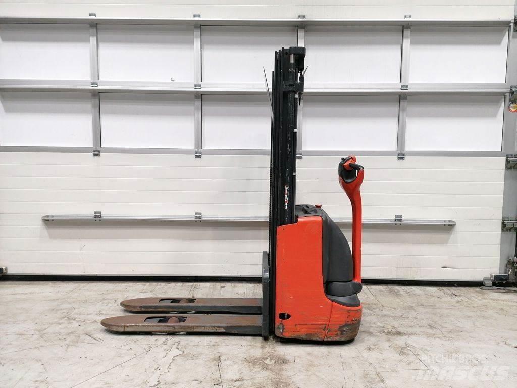 Linde L10 Gaffelstabler med gående fører