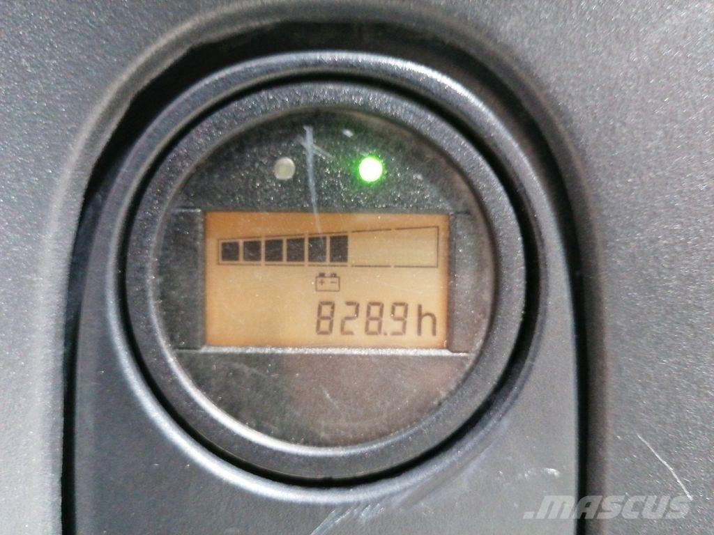 Linde L10 Gaffelstabler med gående fører