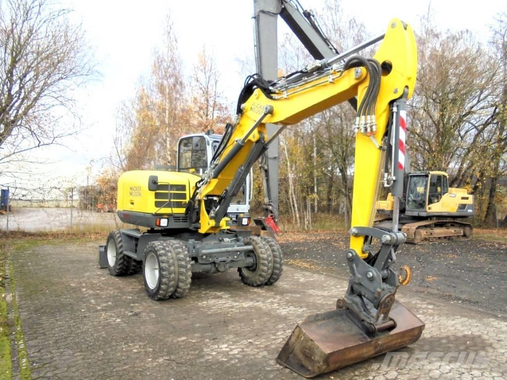 Wacker Neuson EW 100 Gravemaskiner på hjul