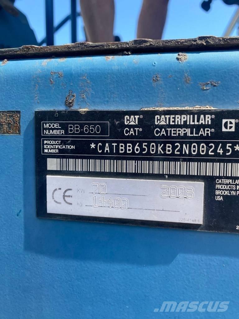 CAT BB 650 Asfaltudlæggere