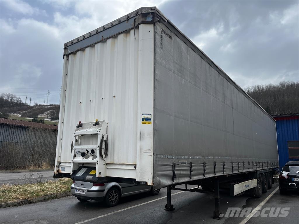 Krone SD Lastbil med lad/Flatbed