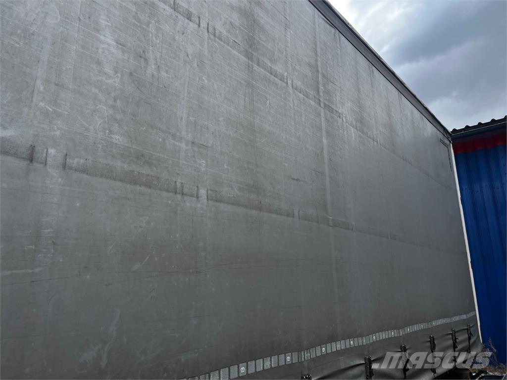 Krone SD Lastbil med lad/Flatbed