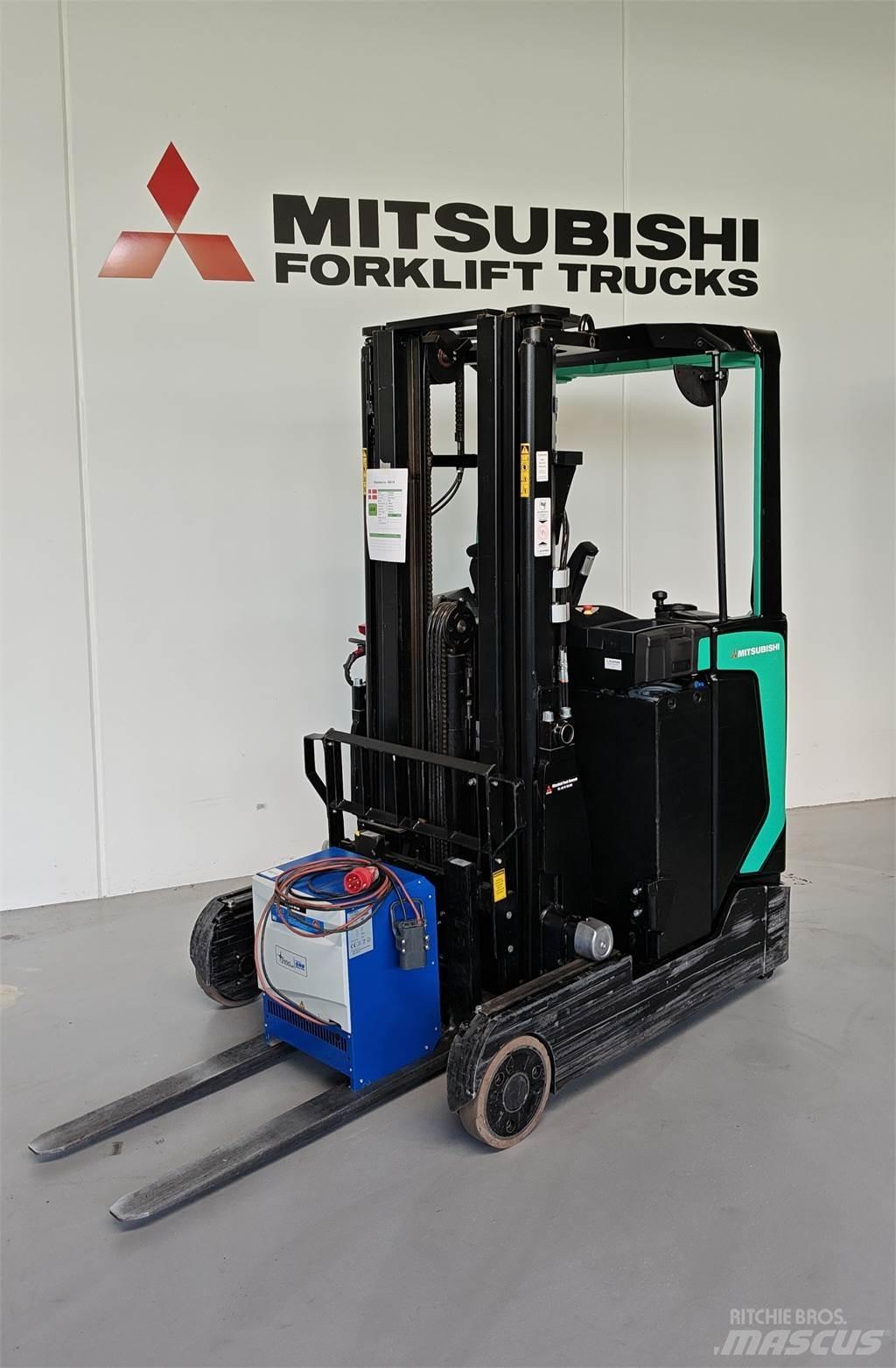 Mitsubishi RB14N2S Reachtruck