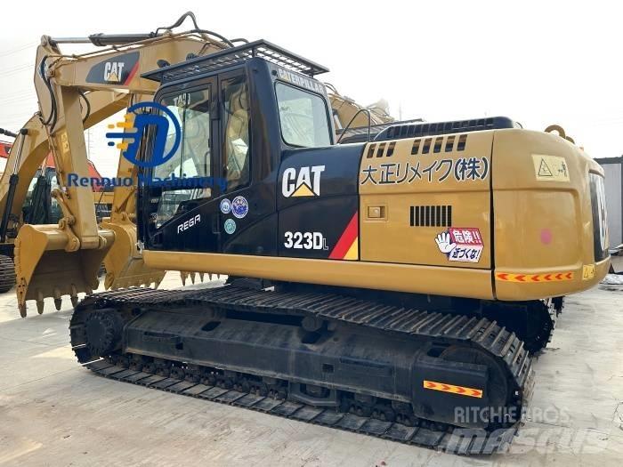 CAT 323D/323/323DL Gravemaskiner på larvebånd