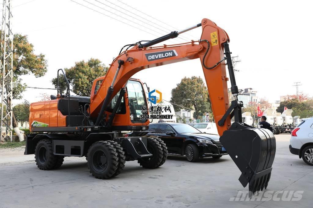 Develon DX125W Gravemaskiner på hjul