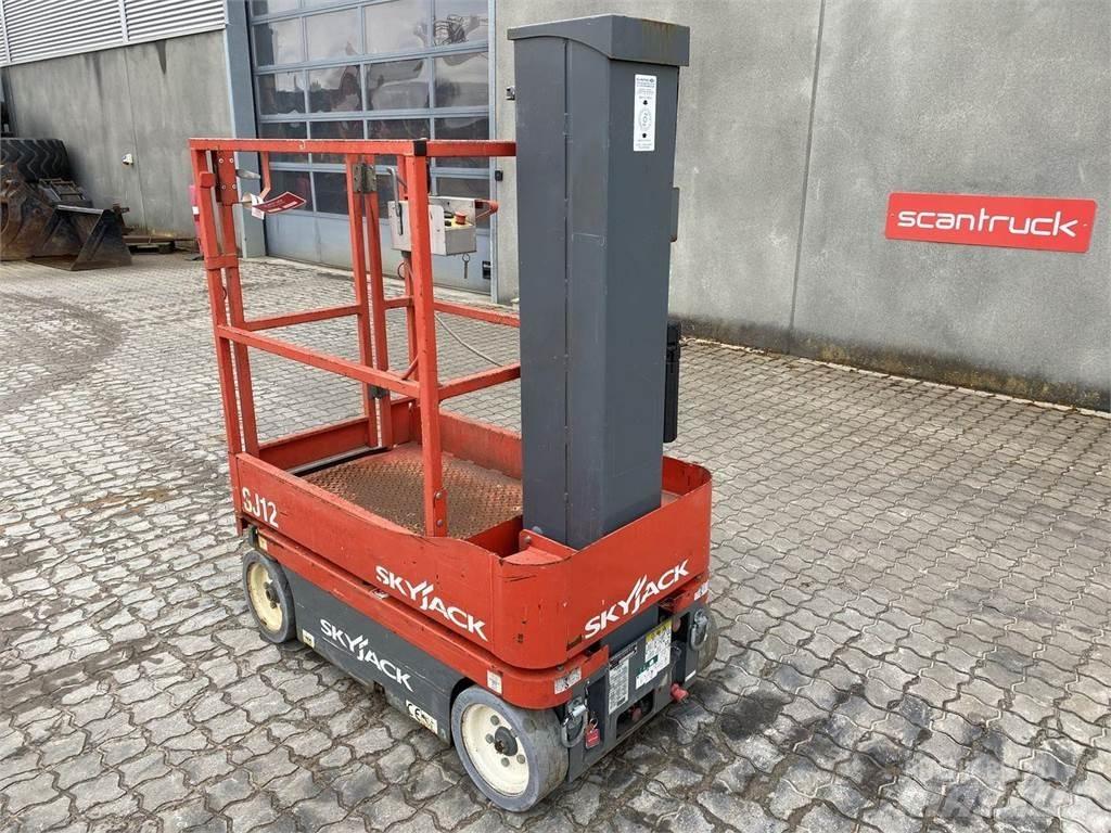SkyJack SJ12 Søjlelifte