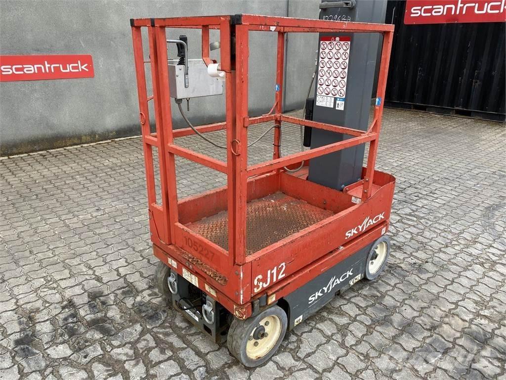 SkyJack SJ12 Søjlelifte