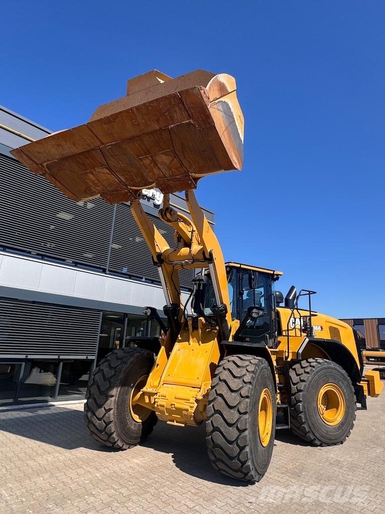 CAT 966 Læssemaskiner på hjul