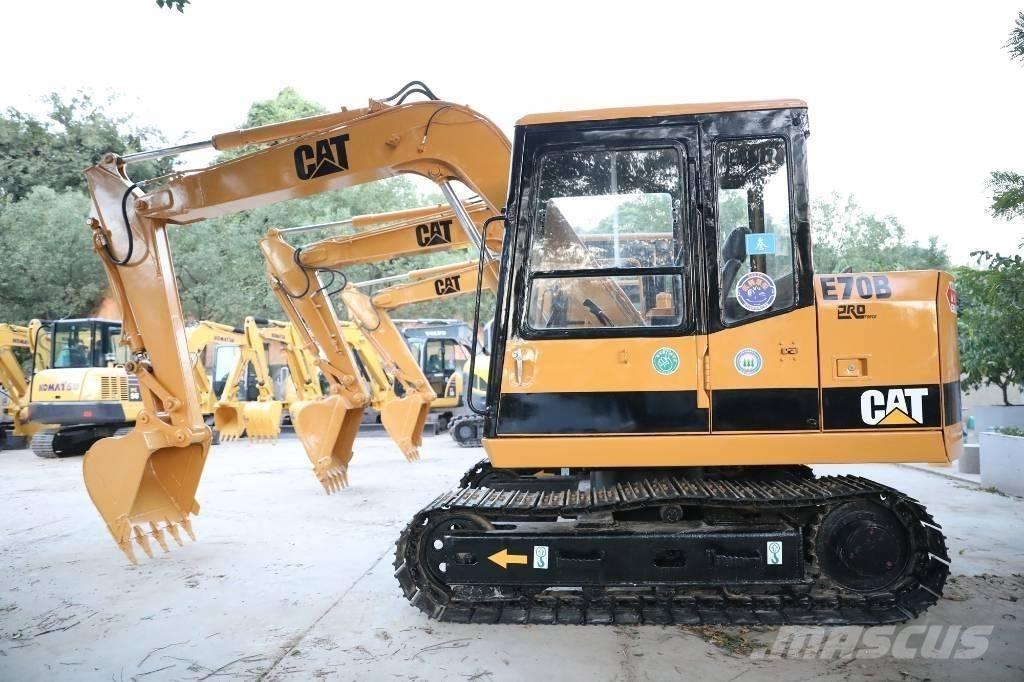 CAT E 70 B Minigravemaskiner
