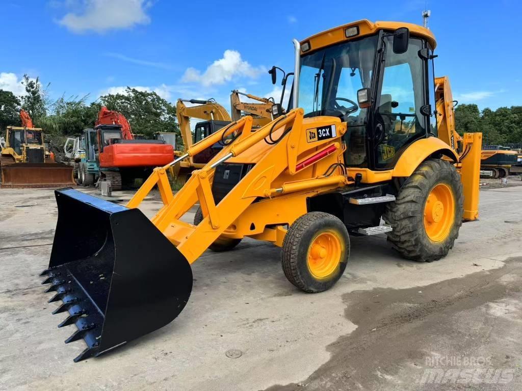 JCB 3 CX Rendegravere