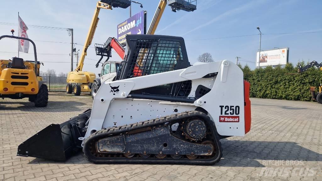 Bobcat T 250 Larvebåndslæssere
