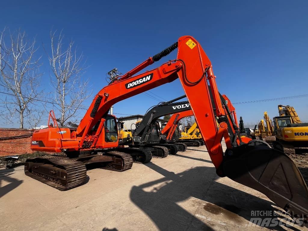 Doosan DH 225 LC-7 Gravemaskiner på larvebånd