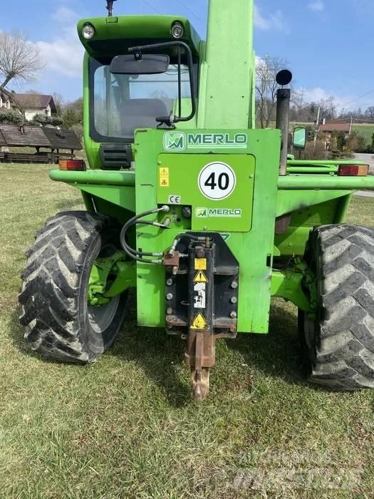 Merlo 40.7 Teleskoplæssere til landbrug