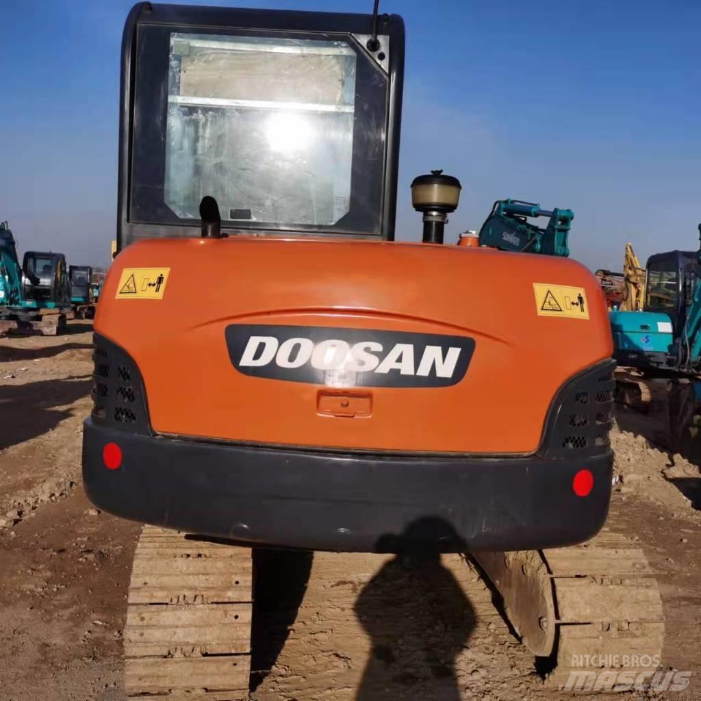 Doosan DH60-7 Gravemaskiner på larvebånd