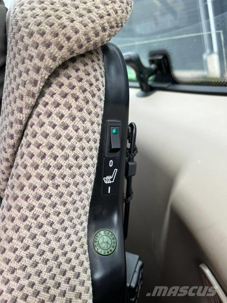 John Deere 6250 R Traktorer