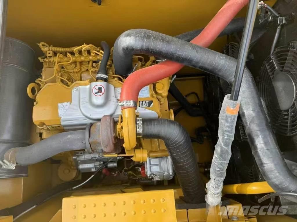 CAT 320GC Gravemaskiner på larvebånd