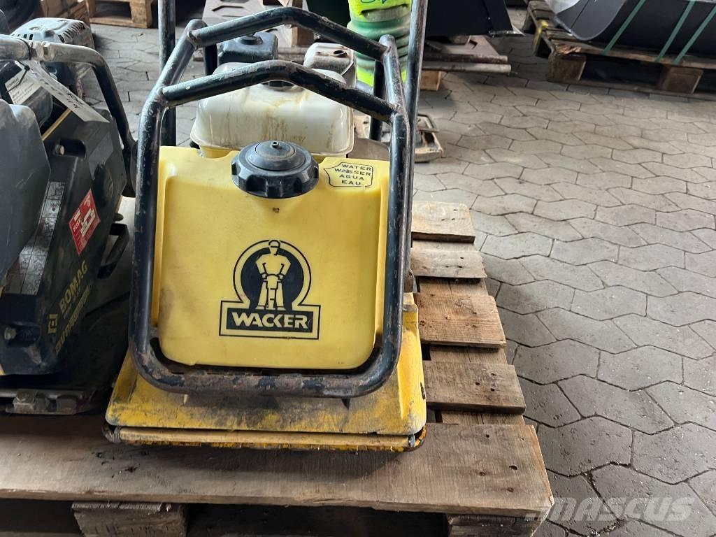 Bomag BVP 18/45 Vibratorer