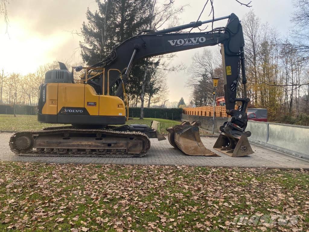 Volvo ECR 235 EL Gravemaskiner på larvebånd