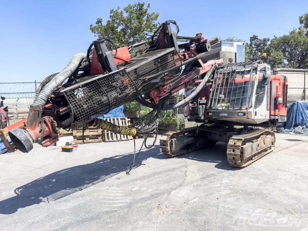 Sandvik DX 800 Overfladeboreudstyr / Borerigge
