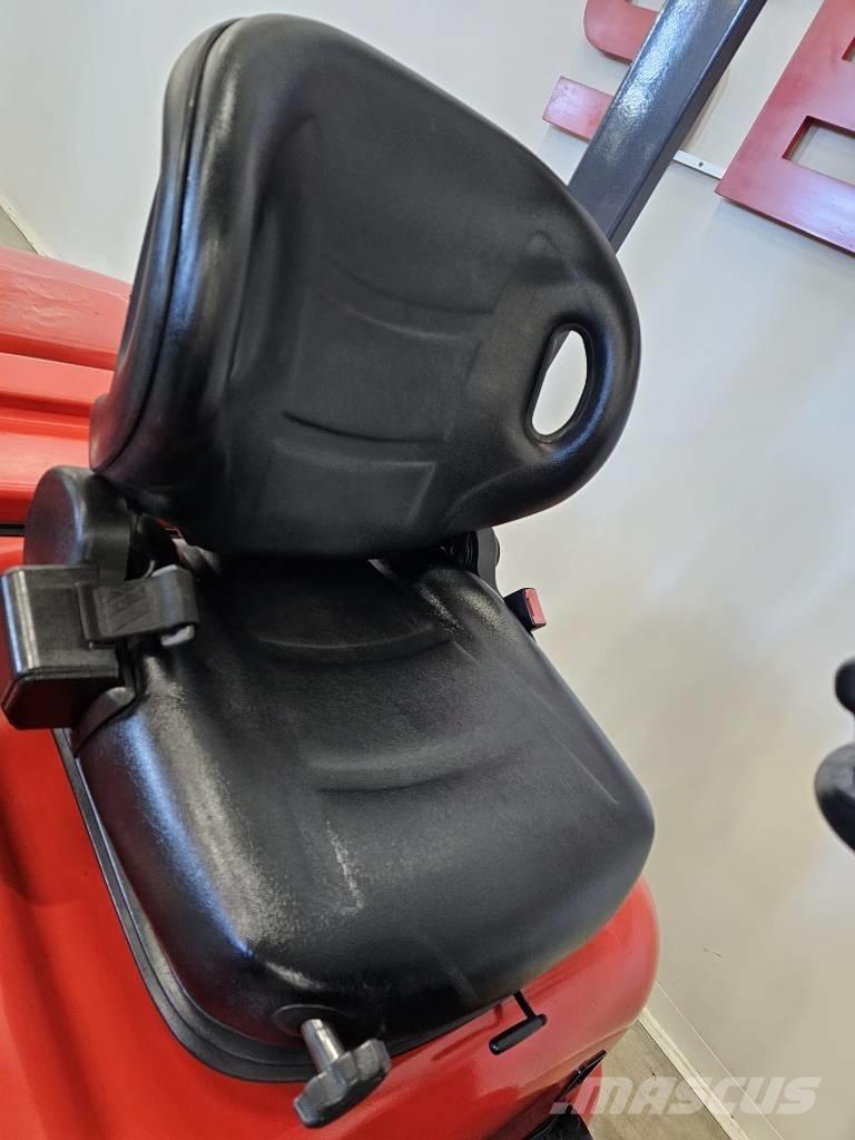 Heli 10053 FD25G Diesel gaffeltrucks