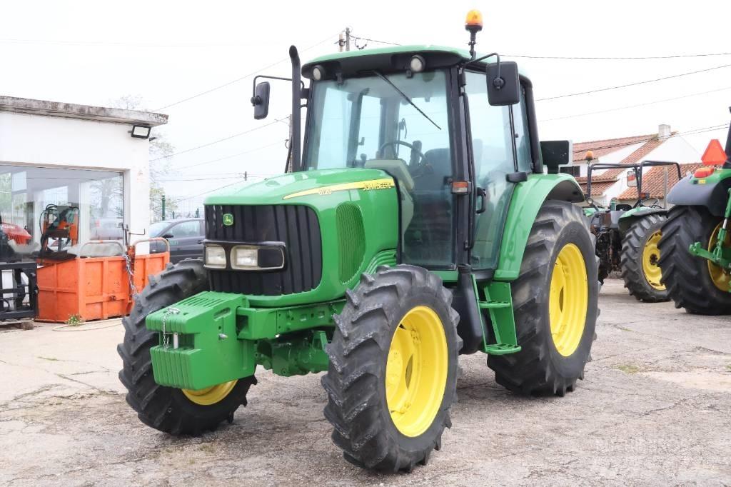 John Deere 6120 Traktorer