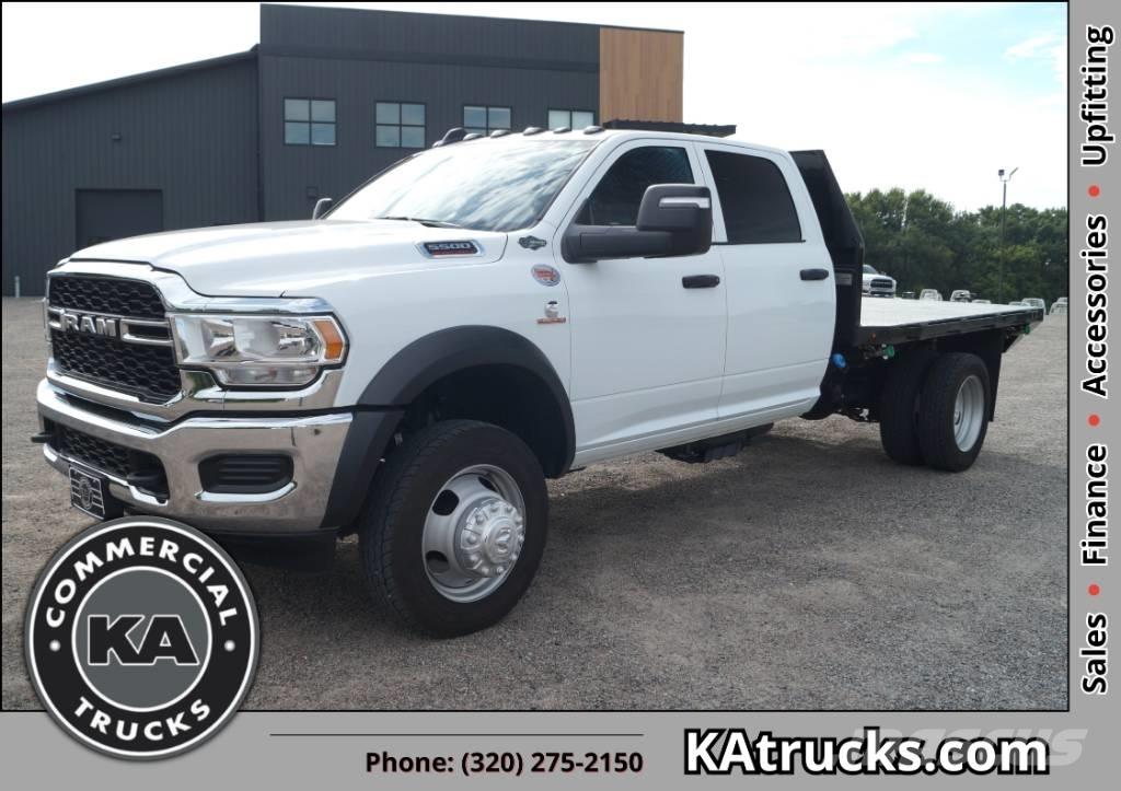 RAM 5500 TRADESMAN Lastbil med lad/Flatbed