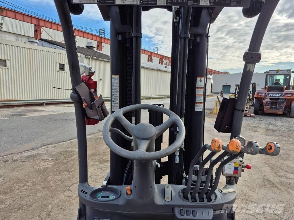 Crown C51000-50 Gaffeltrucks - andre
