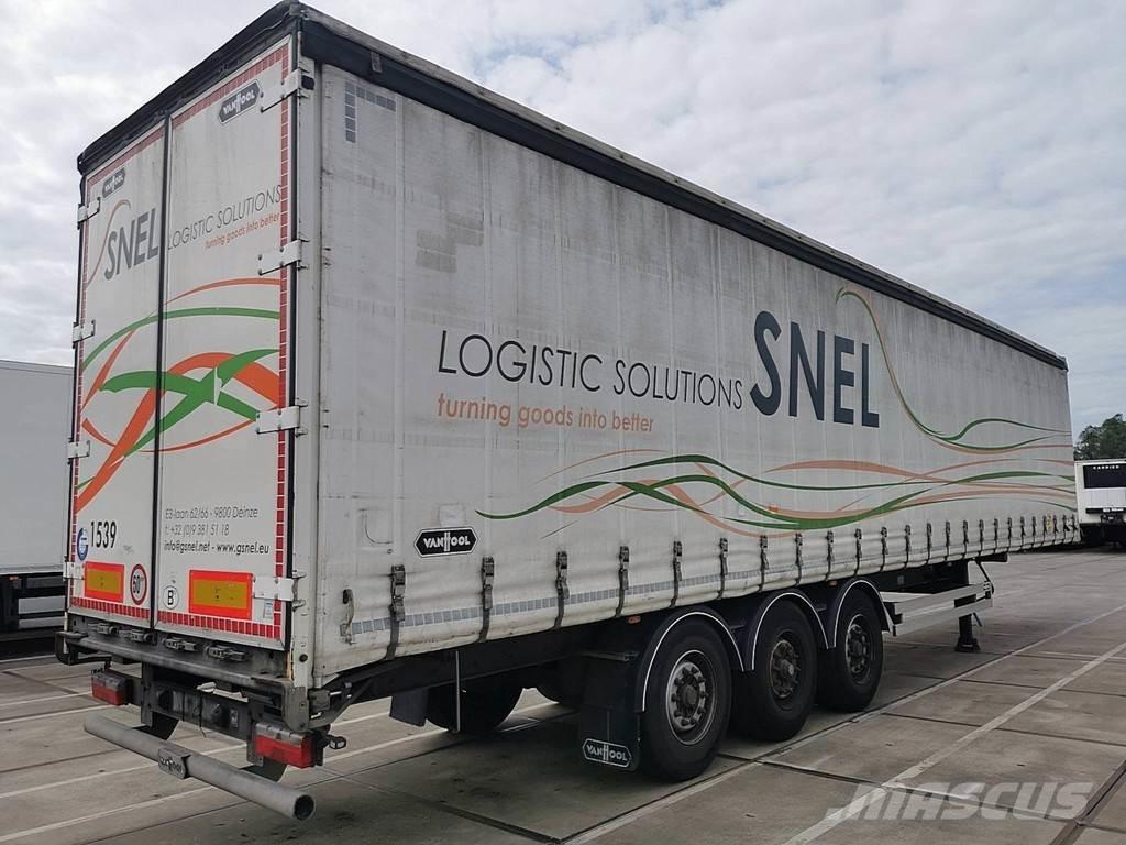 Van Hool A3C002 Semi-trailer med Gardinsider