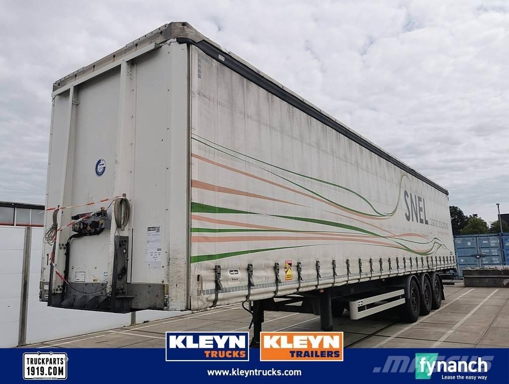 Van Hool A3C002 Semi-trailer med Gardinsider