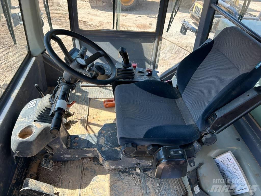 Dynapac CT 3000 Jordvibrationstromler