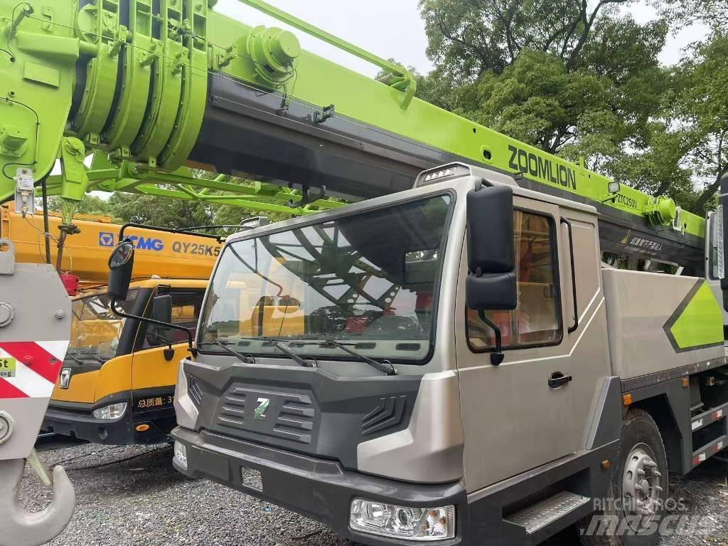 Zoomlion 25 ton Kraner til alt terræn