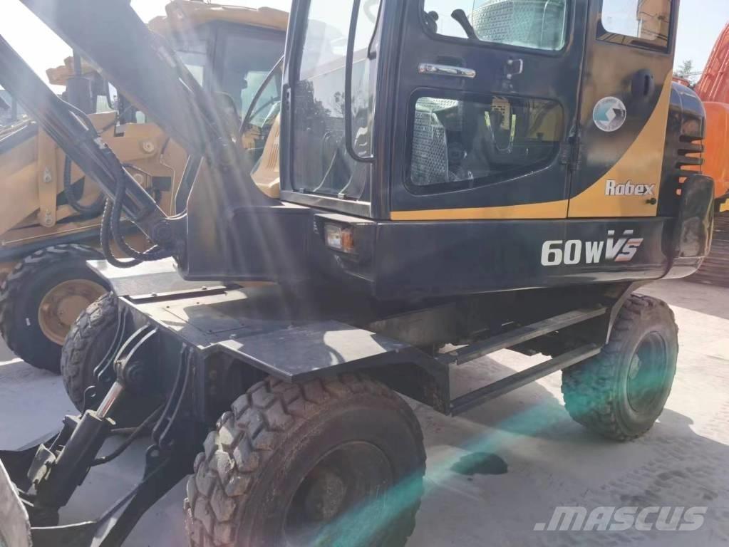 Hyundai Robex 60 W Gravemaskiner på hjul
