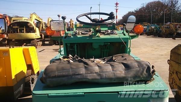 Sakai TG25 Greentromler