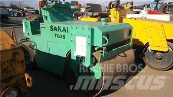 Sakai TG25 Greentromler