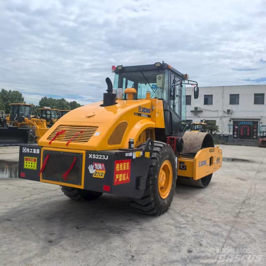 XCMG XS 223 J Enkelt tromle