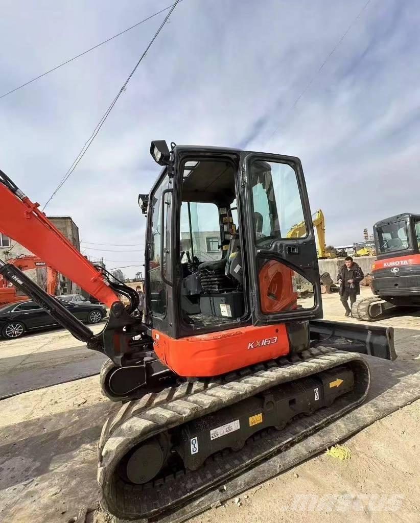 Kubota 163 Gravemaskiner på larvebånd