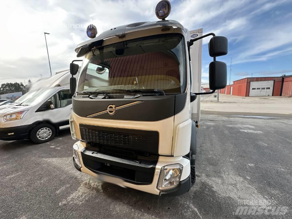 Volvo FL 210 Fast kasse