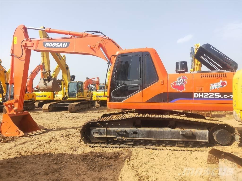 Doosan DH225LC-7 Gravemaskiner på larvebånd