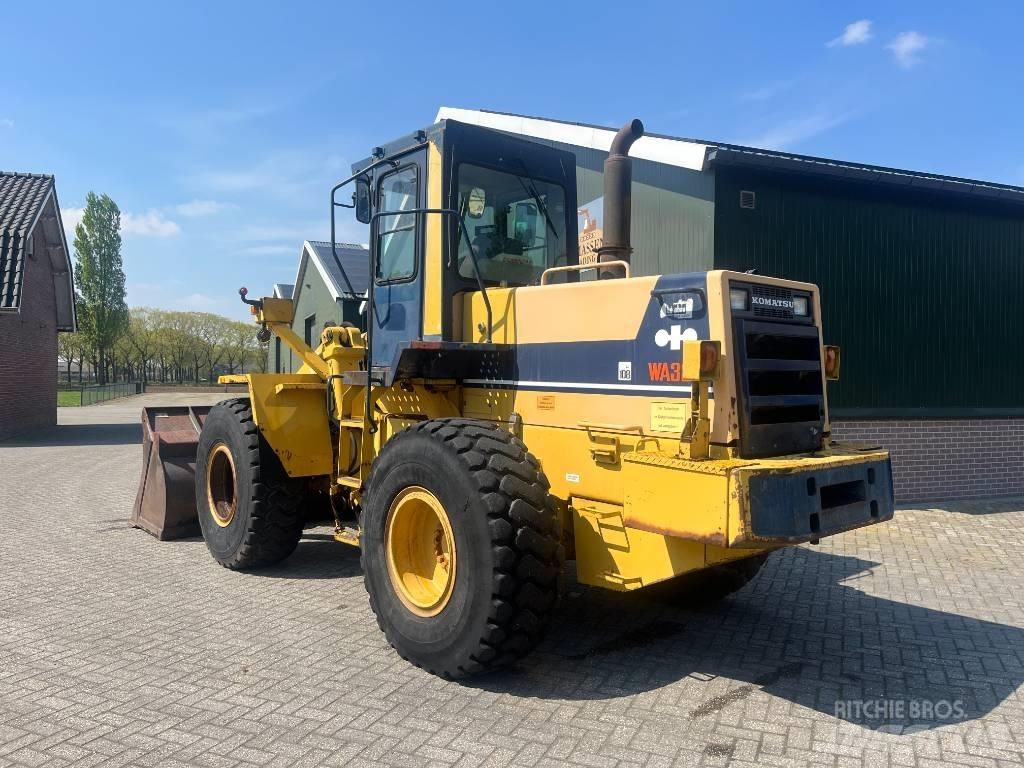 Komatsu WA 320-1 Læssemaskiner på hjul