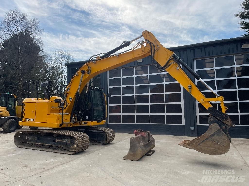 JCB 131 X Gravemaskiner på larvebånd