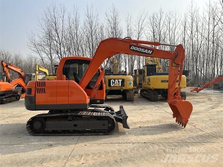 Doosan DX75 Minigravemaskiner