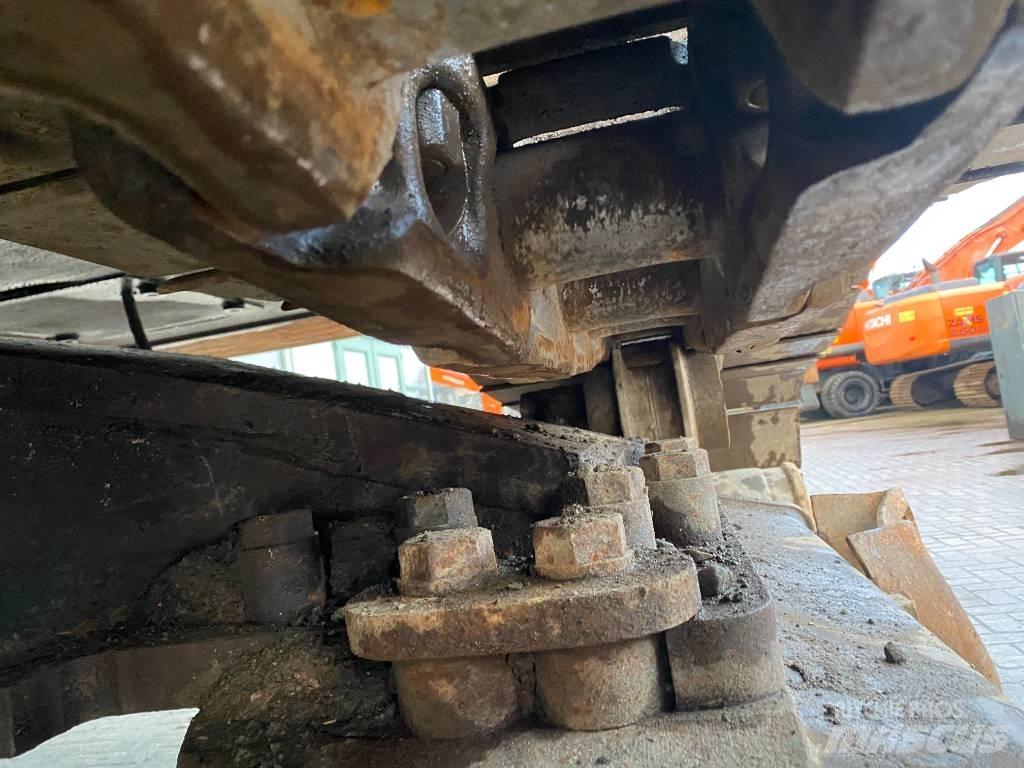 Hitachi ZX 460 Gravemaskiner på larvebånd