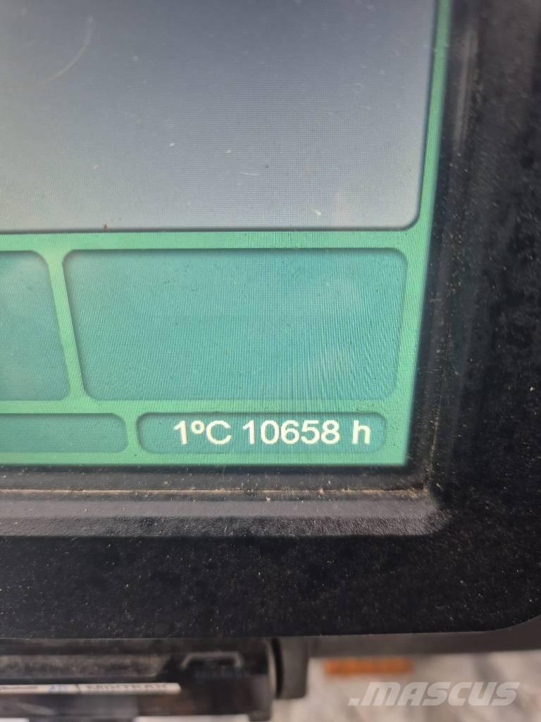 John Deere 1210 G Udkørselsmaskiner