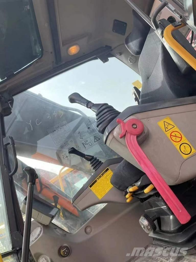 Volvo EC 250 D Gravemaskiner på larvebånd