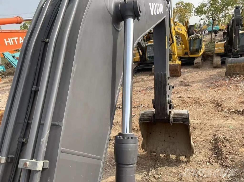 Volvo EC 250 D Gravemaskiner på larvebånd