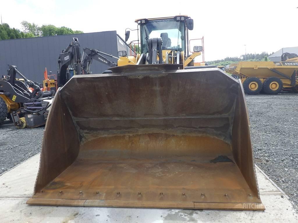 Volvo L 220 H Læssemaskiner på hjul