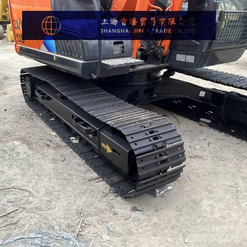 Hitachi ZX 130 Gravemaskiner på larvebånd